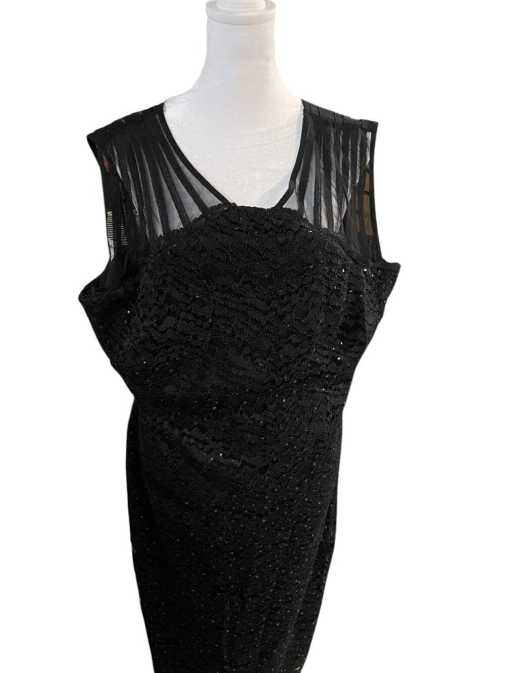 R&M Richards Black Sleeveless Sparking Dress Size 16W